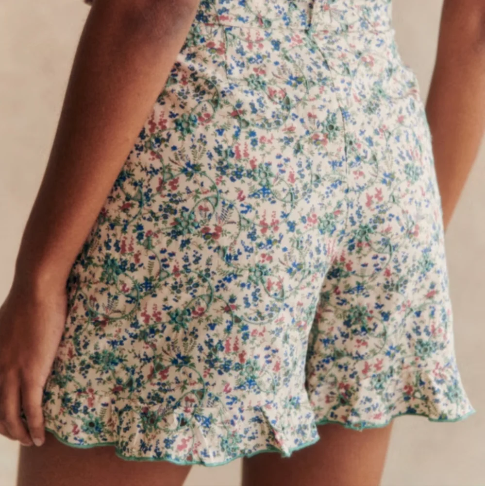 NWT Sezane Elise Jumpsuit Romper Floral Eyelet Belted Sz 38/6 Combisuit Ostuni - Picture 16 of 16